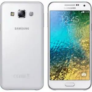 Замена матрицы на телефоне Samsung Galaxy E5 Duos в Волгограде